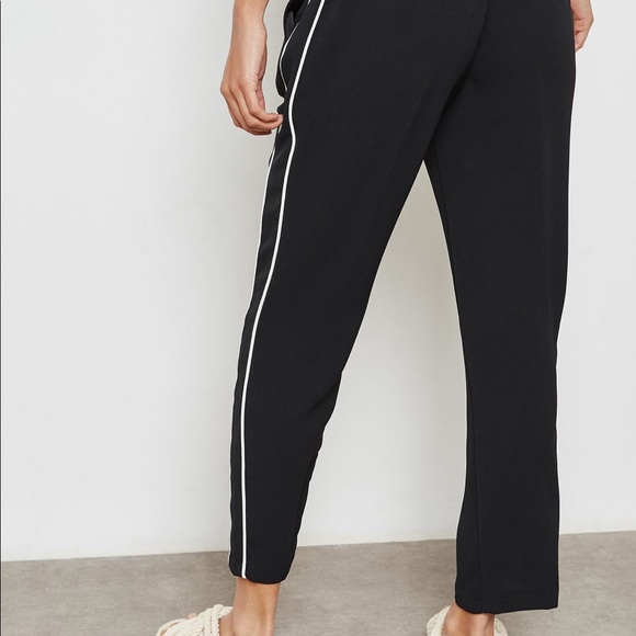 Topshop Black Trouser With White Lining - Picture 2 of 8